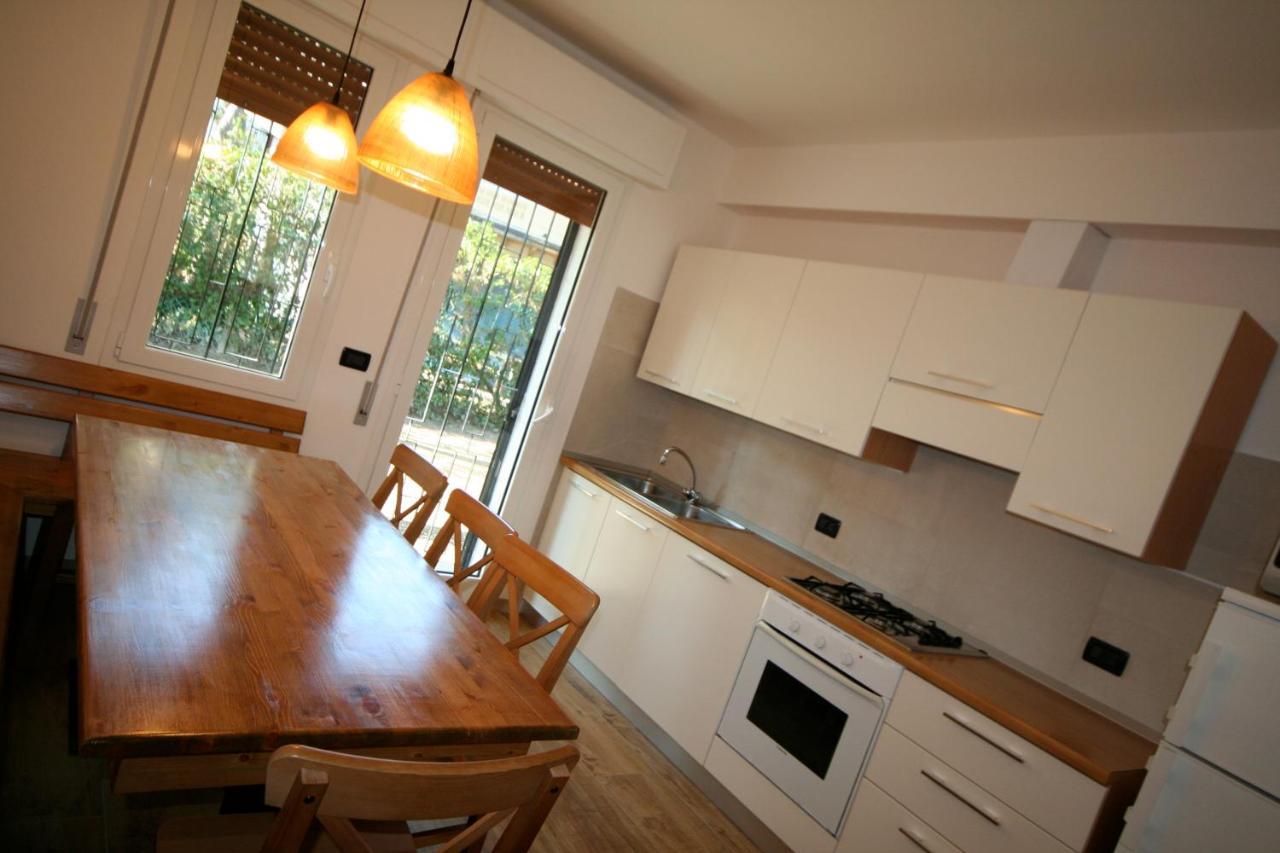 Ba - Villa Lucy - Single Villa - Lignano Sabbiadoro Exteriör bild